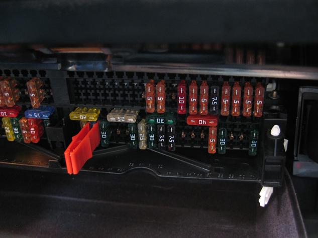 BMW Fuse Box